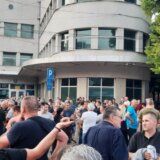 Građani na kratko blokirali saobraćaj u centru Niša jer im je vlast “otela brdo” 5