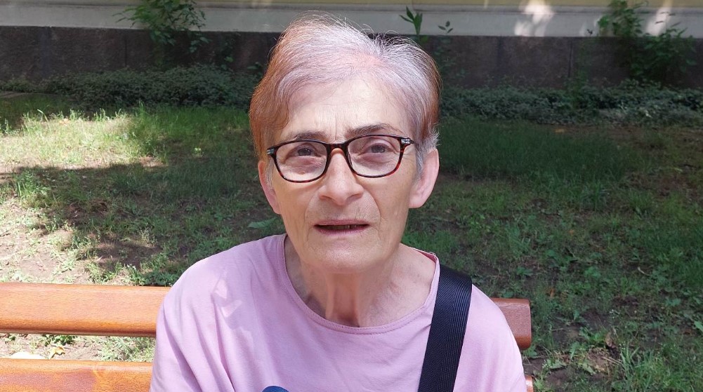 "Ako Vučić ode, staće da se grade putevi, škole i sve ostalo": Zaječarci za Danas o situaciji u zemlji 4 "Ako Vučić ode, staće da se grade putevi, škole i sve ostalo": Zaječarci za Danas o situaciji u zemlji 4