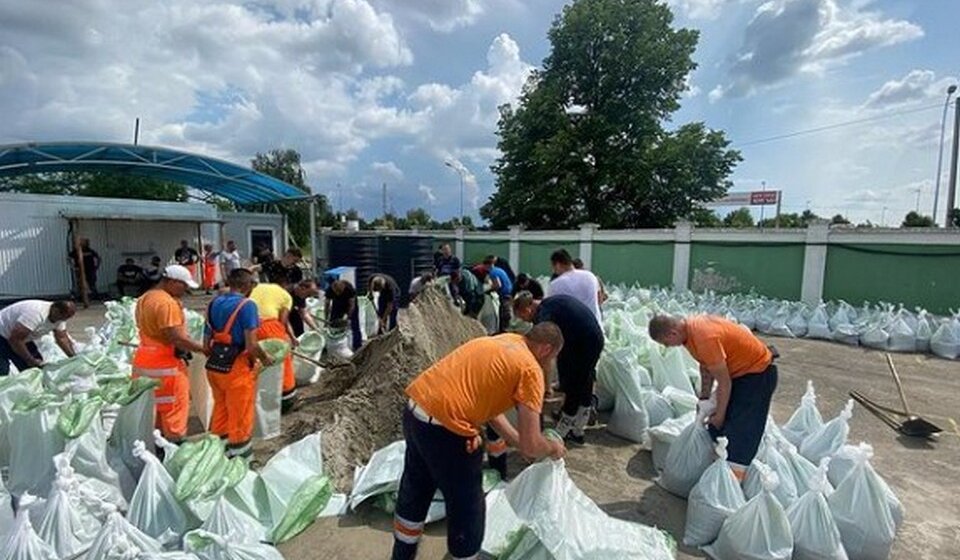 Ulice ponovo plivale u vodi, najgore u Futogu: Novi Sad se priprema za odbranu od elementarnih nepogoda 1