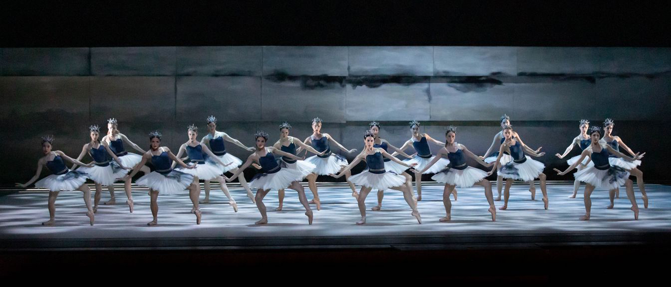 O premijerama u Bavarskoj državnoj operi i baletu - Verdijevoj "Aidi" i "Čajkovski uvertirama": Invalidska kolica umesto povorke slonova 2 O premijerama u Bavarskoj državnoj operi i baletu - Verdijevoj "Aidi" i "Čajkovski uvertirama": Invalidska kolica umesto povorke slonova 2