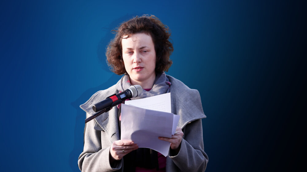 Ko je bila jedina govornica u tišini skupa "Srbija protiv nasilja": Marina Vidojević, profesorka koja Domanovića i Nušića ne predaje iz fotelje 1