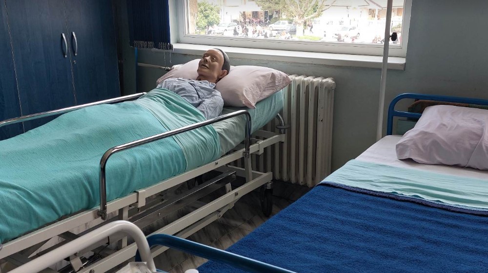 “Našu školu upisuju učenici iz cele istočne Srbije”: Medicinska škola u Zaječaru obeležava 75 godina postojanja 6 “Našu školu upisuju učenici iz cele istočne Srbije”: Medicinska škola u Zaječaru obeležava 75 godina postojanja 6