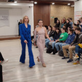 Modna revija i izložba zrenjaninskih učenika 3