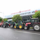 "Nemamo nameru da se vraćamo kući": Poljoprivrednik kog su sinoć u Đurđevu tražili "nepoznati momci" 10