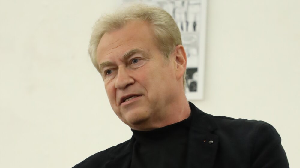 Zrinko Ogresta, hrvatski reditelj izjavio saučešće građanima Srbije povodom tragedije u beogradskoj osnovnoj školi: "Danas Zlo izvire iz neodgovornih medija i društvenih mreža" 1