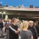 Građani blokirali auto-put kod Autokomande zbog situacije na Kosovu (VIDEO) 14
