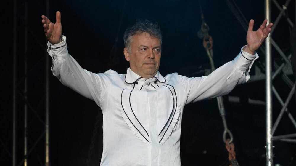 Zabranjeno pušenje tuži Neleta Karajlića 1