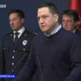 Ko će zameniti Branka Ružića na čelu Ministarstva prosvete? 11