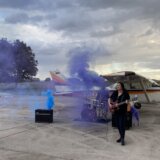 Novosadski bend Minstrel snimio spot u avionu 5