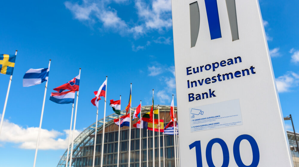 EIB potpisala ugovore sa bankama o garancijama krediti malim i srednjim preduzećima na Zapadnom Balkanu 1