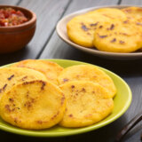 Recept za pogačice od kukuruznog brašna koje mogu da se jedu od jutra do večeri 8