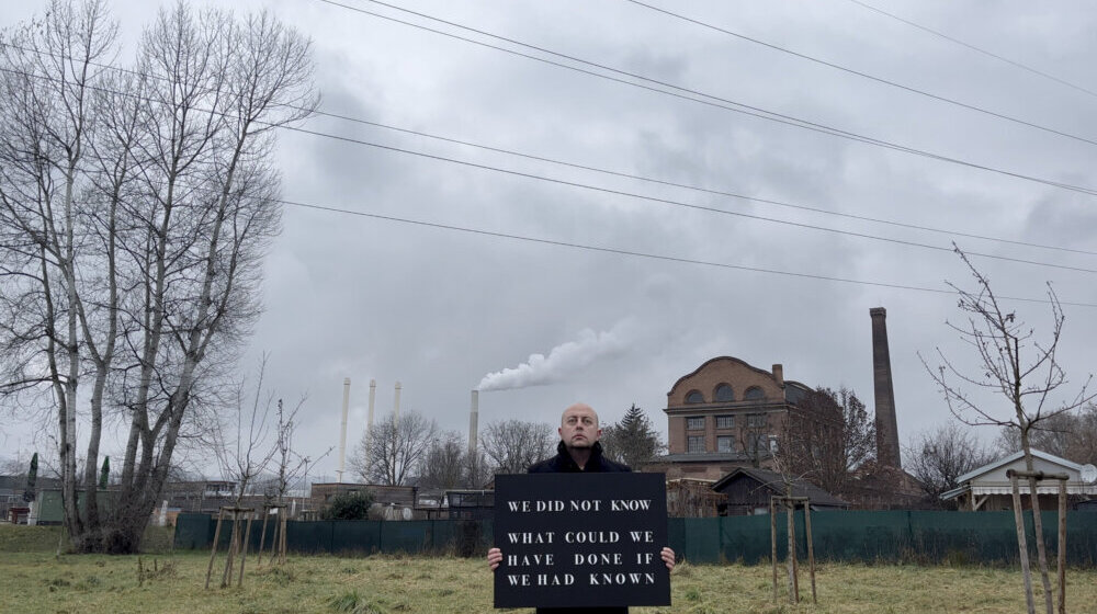 "Telo i teritorija": Marina Abramović, Milica Tomić i Branko Milisković, tri naša umetnika u muzeju Kunsthaus Graz 1