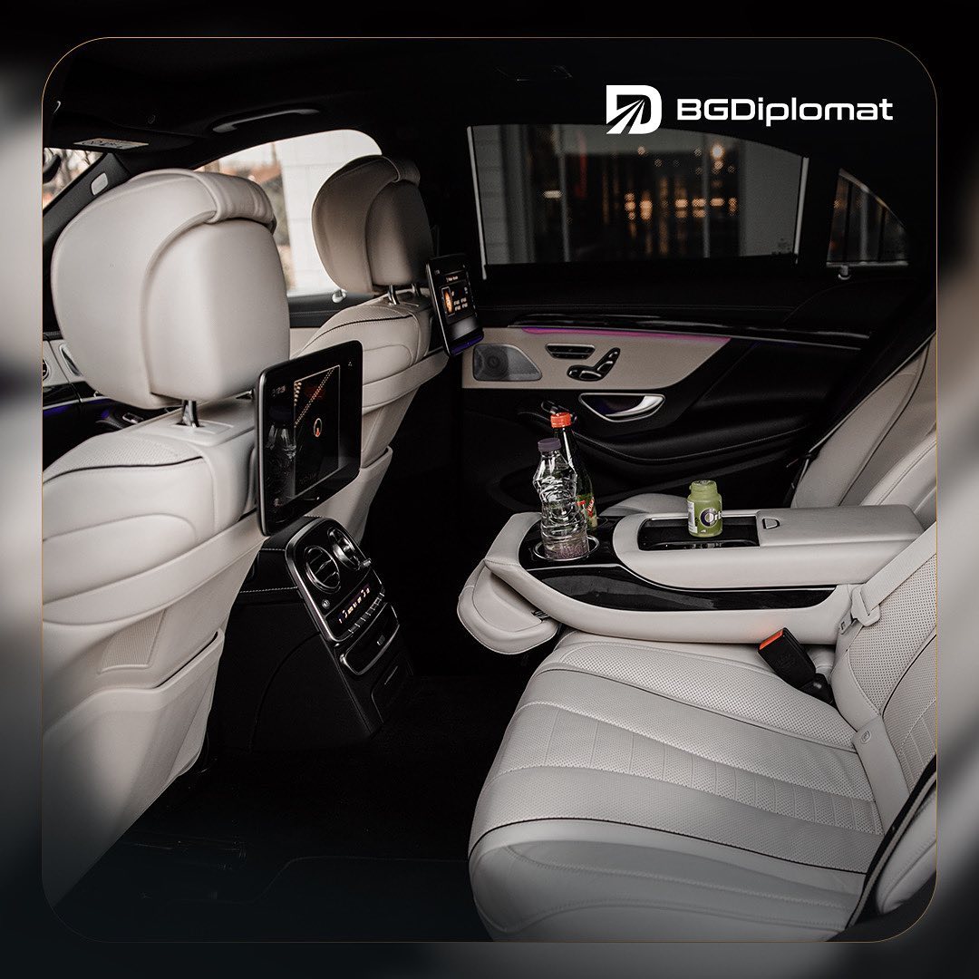 Želite da vaše venčanja prođe bez stresa? Iznajmljivanje luksuznih vozila je rešenje! 2