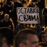 Građani zatražili ostavku ministra prosvete na protestu povodom tragedije u OŠ "Vladislav Ribnikar" (FOTO, VIDEO) 1