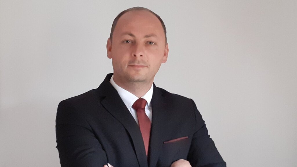 Kakve veze ima Vučićev miting sa polaganjem zakletvi novih gradonačelnika na severu Kosova? 4