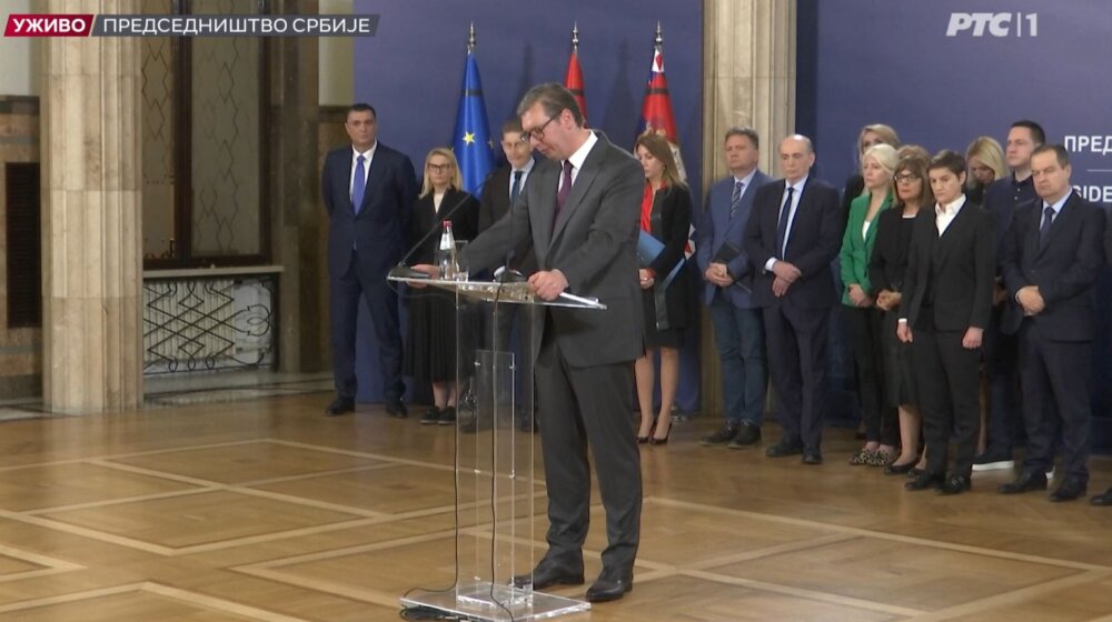 Vučić: Biće pregledano 45.000 profila ljudi koji su na Internetu podržali ubicu dece 1