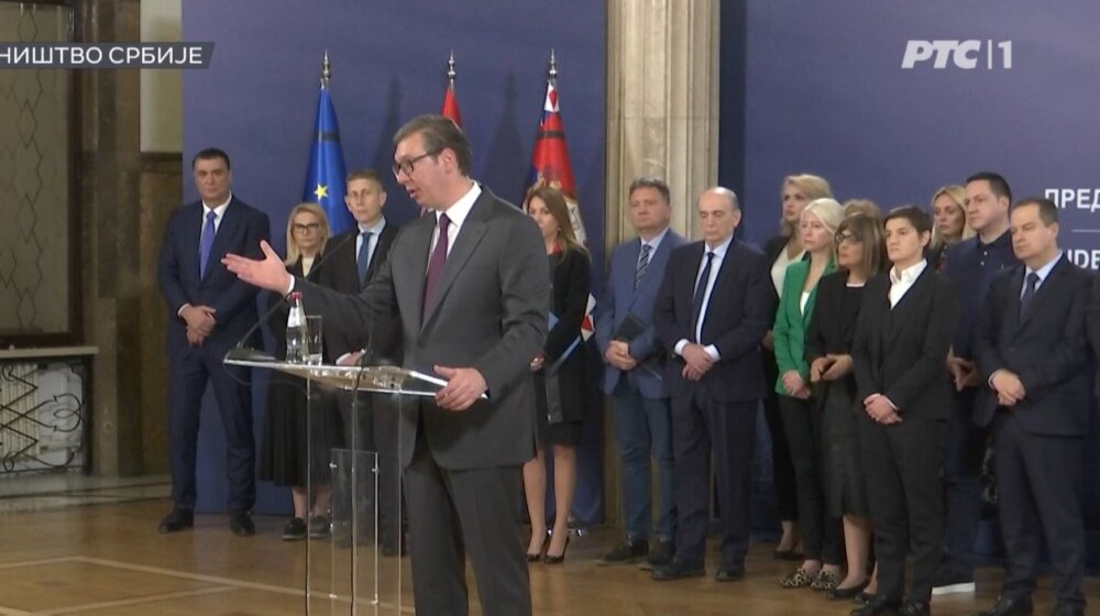 Vučić nakon pucnjave u Mladenovcu: Ovo je napad na celu našu zemlju, sprovešćemo potpuno razoružanje Srbije 1
