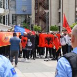 PROTEST ALBANACA U JUŽNOJ MITROVICI