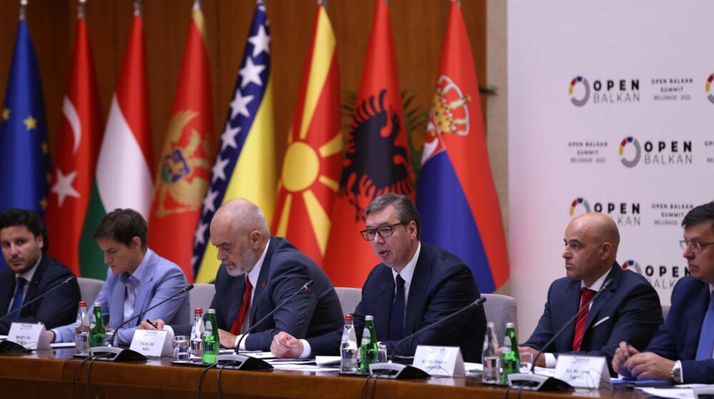 Mihajlović (SSSS): Radnici iz Severne Makedonije i Albanije oboriće cenu domaće radne snage 1