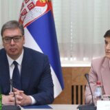 Šta svetski mediji pišu o obraćanju javnosti Vučića i Brnabić? 5