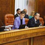 Usvojena nova Uredba o koeficijentima za obračun i isplatu plata zaposlenih u javnim službama 1