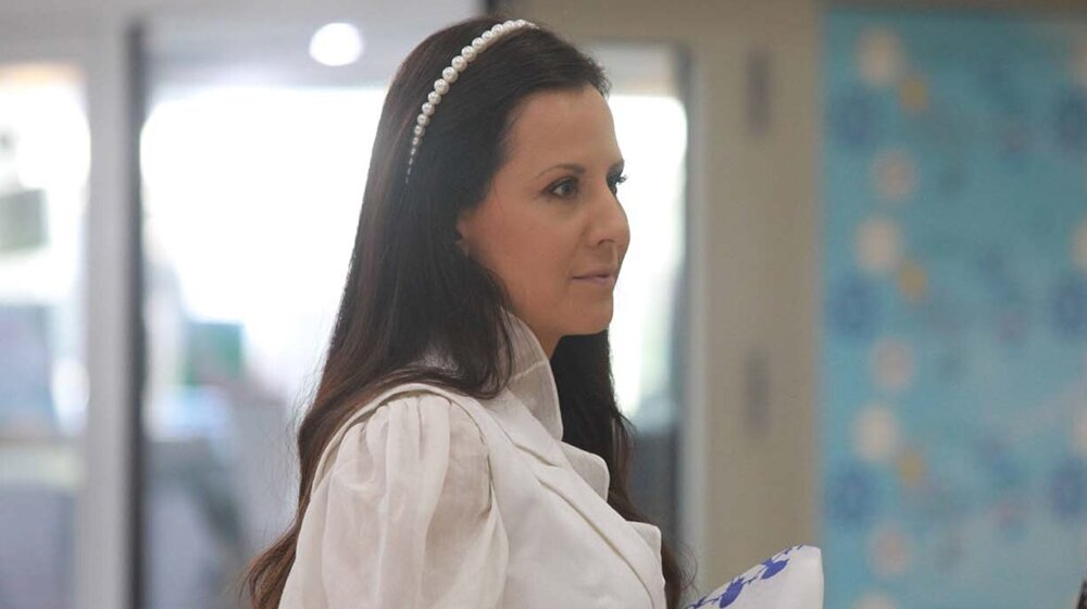 U kom svojstvu je Tamara Vučić na drugoj po redu afričkoj turneji: "Kao prva dama, ili kao zaposlena u MSP?" 1