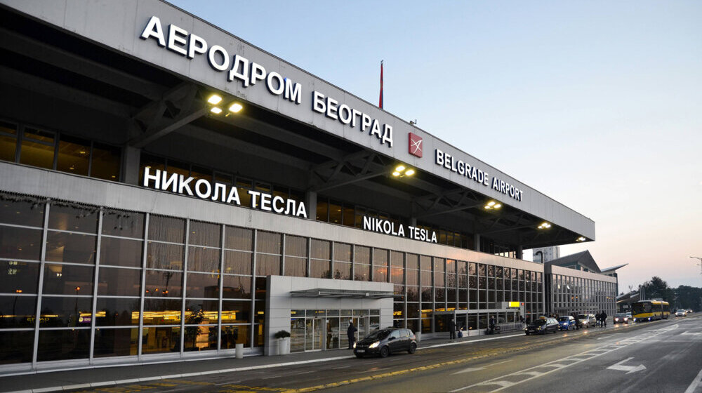 Posle Vesićeve odluke - Grci ulaze na beogradski aerodrom da pomažu s prtljagom: Tango Six o novom "hendleru" na Nikoli Tesli 1