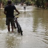 Poplavljene ulice i podrumi u Vranju, kiša neće stati do kraja nedelje 16