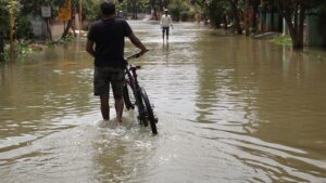 Poplavljene ulice i podrumi u Vranju, kiša neće stati do kraja nedelje