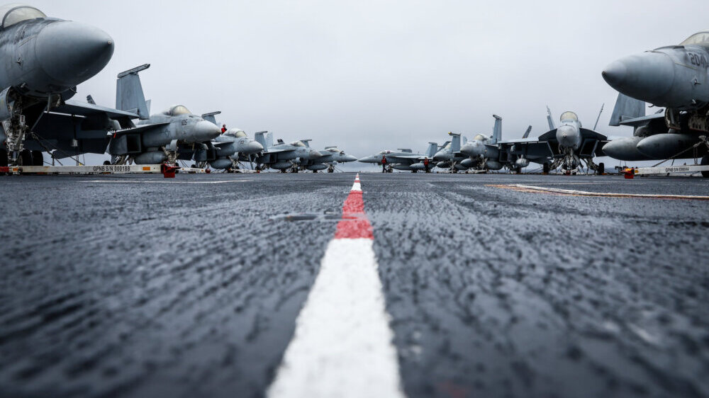 Kako izgleda najmoderniji nosač aviona na nuklearni pogon koji se nalazi kod Splita? (FOTO) 5 Kako izgleda najmoderniji nosač aviona na nuklearni pogon koji se nalazi kod Splita? (FOTO) 5