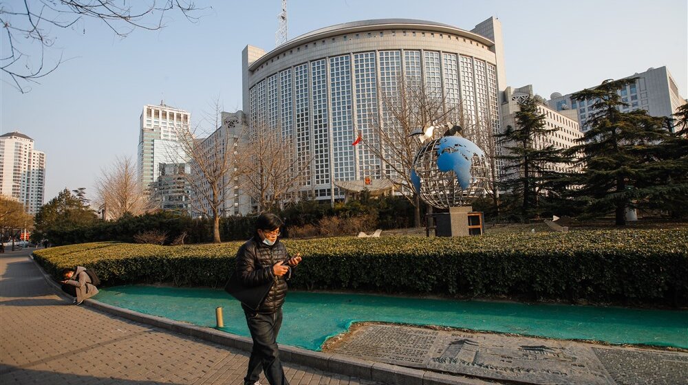 Da li Kina šalje vojno osoblje u SAD preko južne granice?: Njuzvik iznosi šta je do sada poznato 1