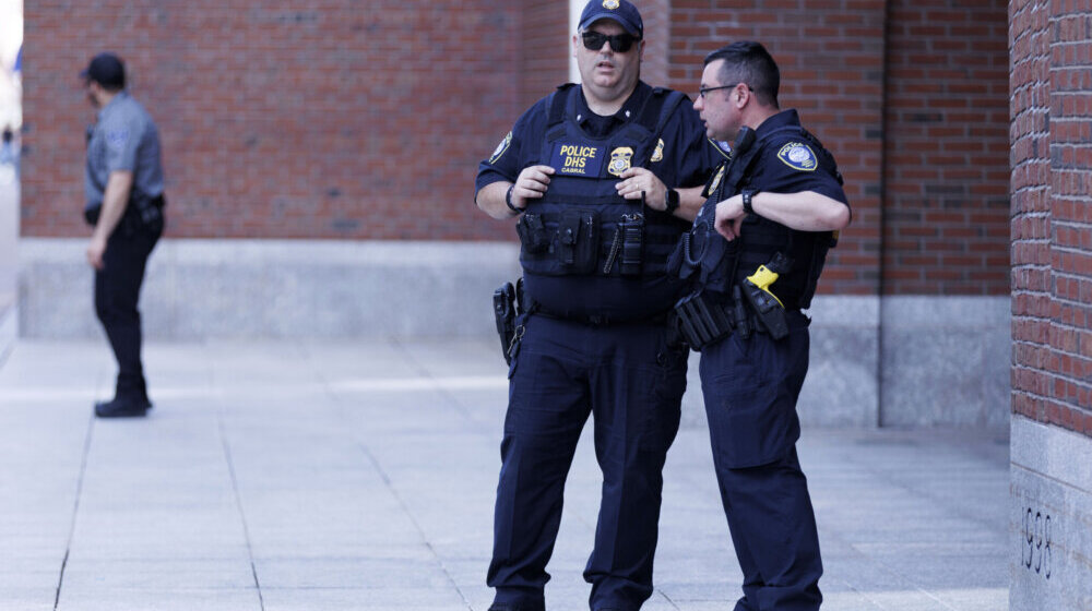 Pripadnik Nacionalne garde vazduhoplovnih snaga SAD optužen za odavanje tajnih vojnih dokumenata 1