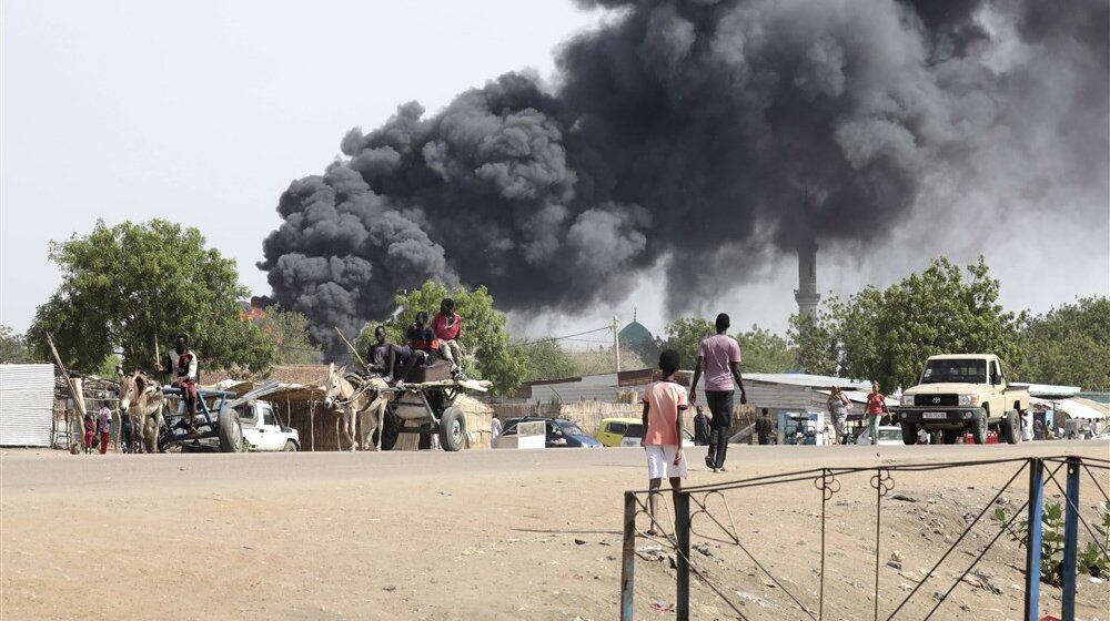 U napadu dronom na pijacu u Kartumu poginulo najmanje 30 ljudi 1