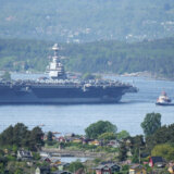 Kako izgleda najmoderniji nosač aviona na nuklearni pogon koji se nalazi kod Splita? (FOTO) 7