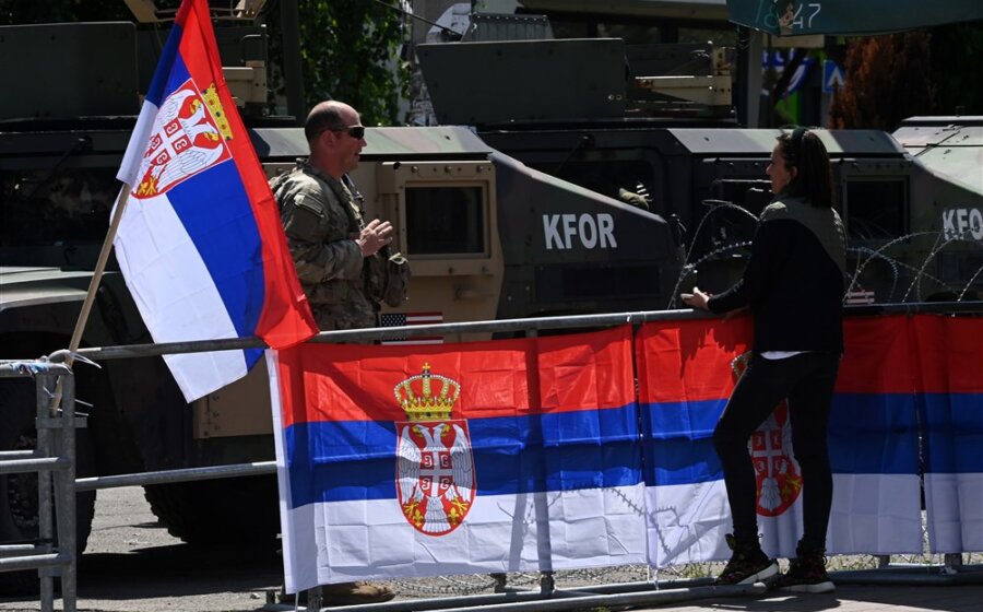 Situacija u Zvečanu mirna, Srbi i dalje protestuju 1