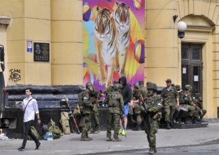 Slike iz Rusije, pogledajte trupe Vagnera koje drže komandu vojske u Rostovu (FOTO) 14