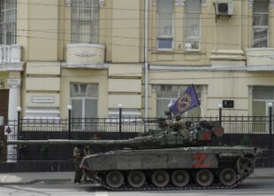 Slike iz Rusije, pogledajte trupe Vagnera koje drže komandu vojske u Rostovu (FOTO) 22