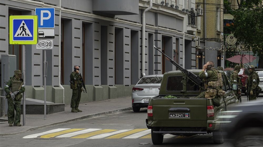 SAD: Severna Koreja isporučila Rusiji više od 1.000 kontejnera vojne opreme 1