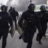 U predgrađu Pariza uveden policijski čas zbog nereda 6