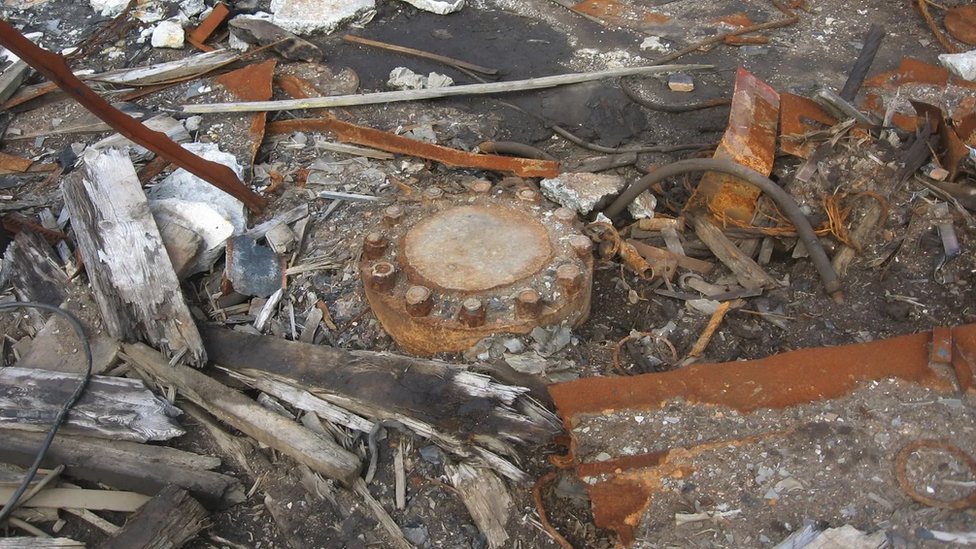 Nauka i priroda: Zastrašujući „mehurovi" veličine kontinenata u dubini Zemlje 7 Bušotina do Zemljine kore