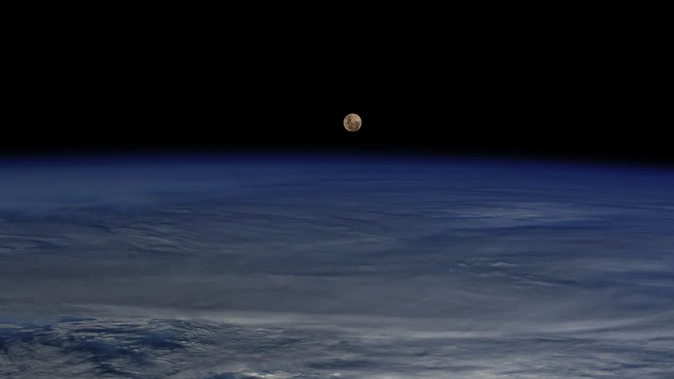 Nauka i priroda: Zastrašujući „mehurovi" veličine kontinenata u dubini Zemlje 8 Mesec