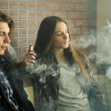 Mladi i pušenje: Zašto je Australija odlučila da raskrsti sa elektronskim cigaretama 9