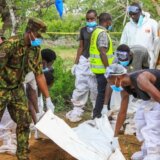 Religija: Bivši član kulta koji pomaže ljudima da pobegnu iz sličnih grupa 11