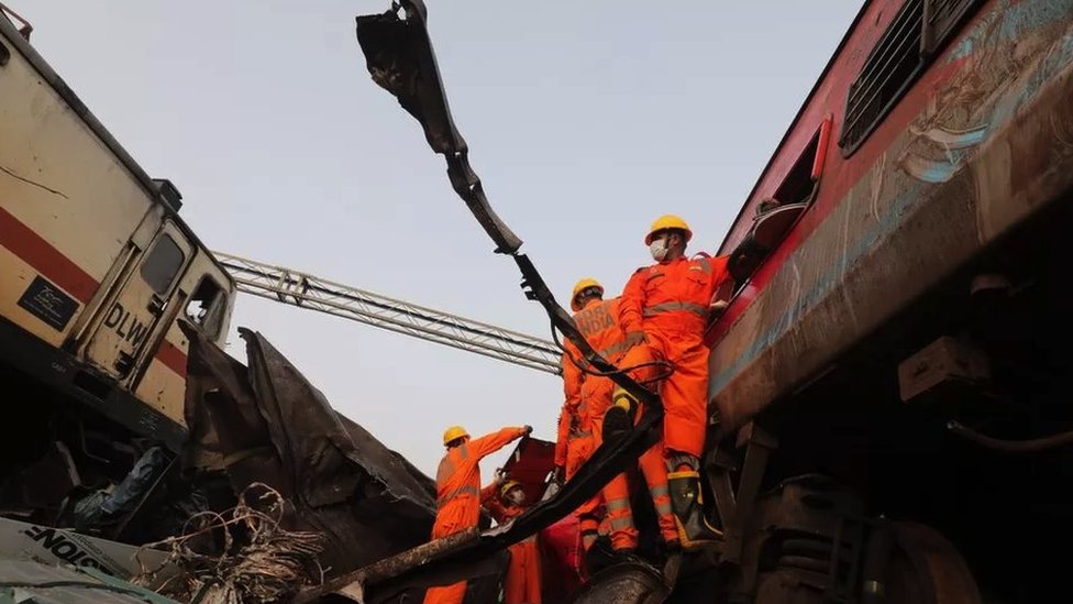 Smrt na pruzi: Smetnje u signalizaciji moguć uzrok nesreće u Indiji, kaže ministar železnice, 275 nastradalo, više od hiljadu povređeno 2 Indija, nesreća