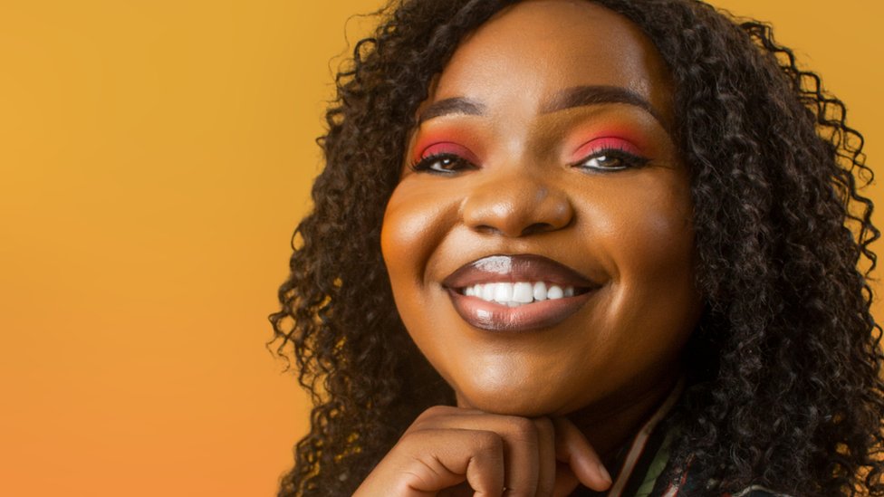 Tehnologija i obrazovanje: Veštačka inteligencija kao učiteljica za jezike 4 Džoj Ehonva