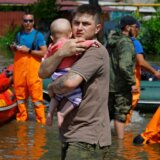 Rusija i Ukrajina: Kontraofanziva Ukrajinaca je započela, tvrdi Putin, vapaj ugroženih od poplava: „Pomozite, umiremo bez hrane i vode" 3