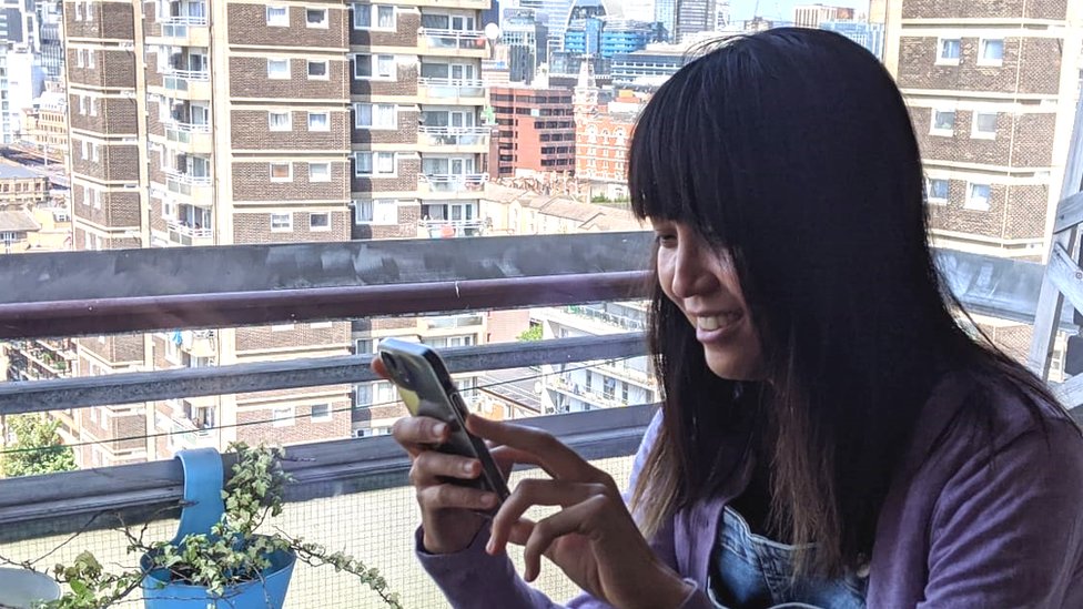 Tehnologija i obrazovanje: Veštačka inteligencija kao učiteljica za jezike 1 Kristin Ro