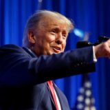 Amerika i politika: Trampove pristalice ne haju za optužbe protiv njega - „I ako ode u zatvor, kao predsednik može sam sebe da pomiluje" 6