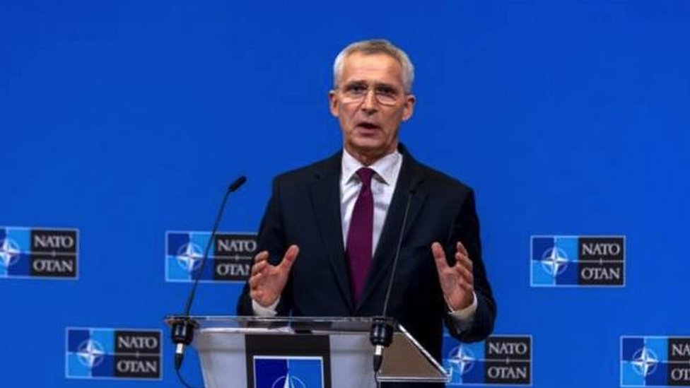 Rusija i Ukrajina: Rusija bombardovala devet oblasti u Ukrajini, Moskva tvrdi da Kijev odbija mirovne pregovore 4 Šef NATO Jens Stoltenberg