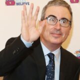 Zašto su fotografije Džona Olivera preplavile Redit 5